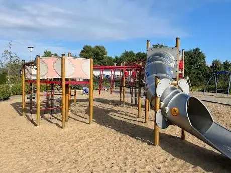Photo de Playground Frida field