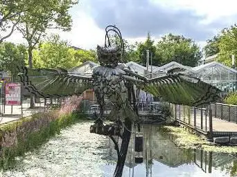 Photo de Les Animaux de la place - Le Hibou Grand Duc