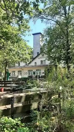 Photo de Aussichtspunkt Adelsbergturm