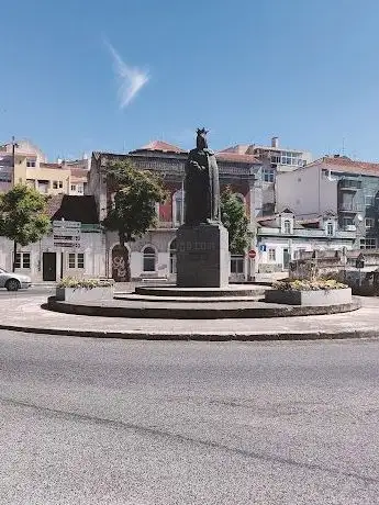 Photo de Estátua Rainha D. Leonor