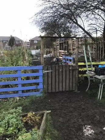 Photo de Garden Life Community Garden