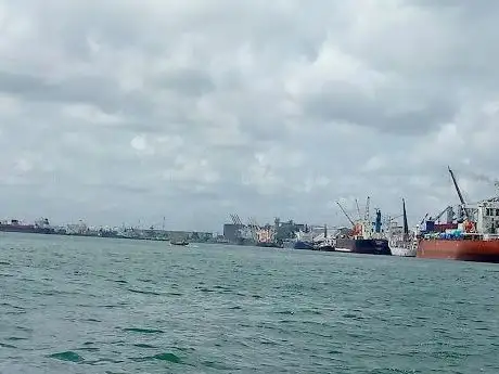 Photo de Lagos Port Complex