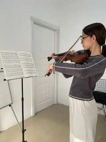 Photo de tozlu sanat merkezi
