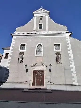 Photo de Church of the Holy Cross