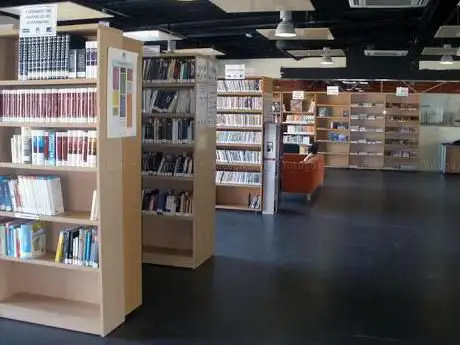 Photo de Biblioteca Municipal de Valdeluz