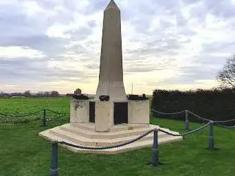 Photo de Tank Corps Memorial