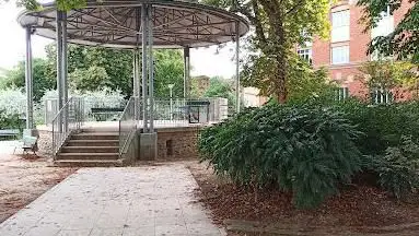 Photo de Paul Robin Square