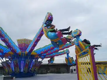 Photo de Place du Champs de Foire