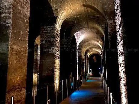 Photo de Cisternone Romano