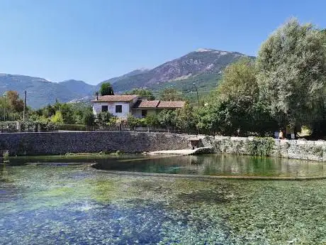 Photo de Sorgenti Santa Susanna