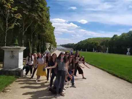 Photo de Escape game outdoor  jeu de piste, chasse au trésor, Versailles, Paris