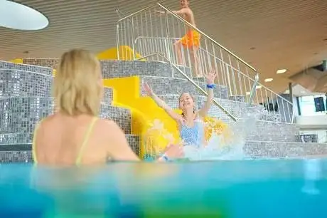 Photo de Schwaketenbad Konstanz