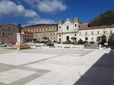 Photo de latuaguidaturistica.it - Guida Turistica - Autorizzata Campania - Visite guidate Certosa di Padula