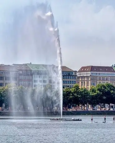 Photo de Alsterfontäne