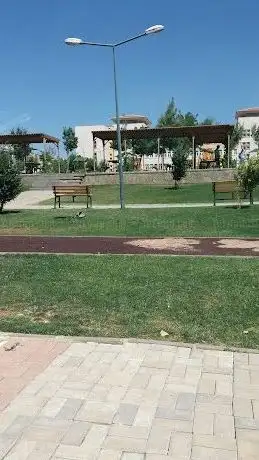 Photo de Almina Melisa Aker Parkı