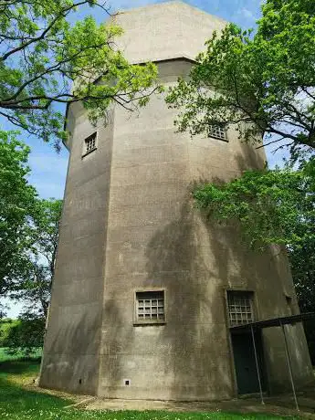 Photo de Potton Water Tower