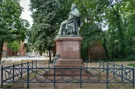 Photo de Fritz-Reuter-Denkmal