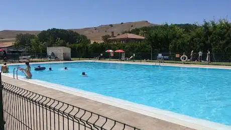 Photo de Piscinas De Ubierna
