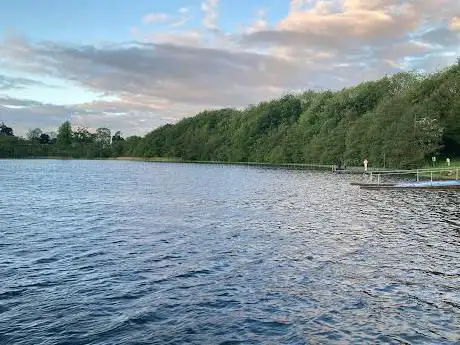 Photo de Hollywood Lake