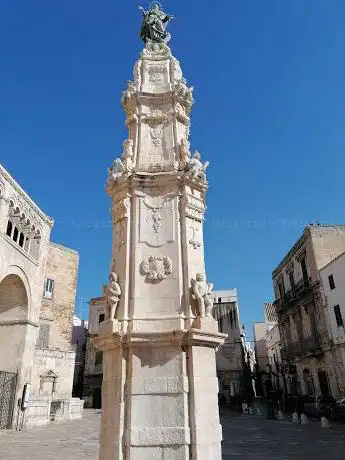 Photo de Guglia dell'Immacolata