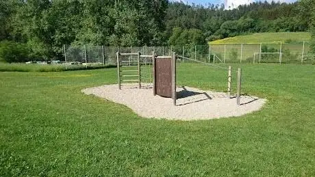 Photo de Spielplatz im Mühltal