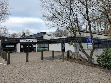 Photo de Quellenbad (Städt.Badeanstalt)