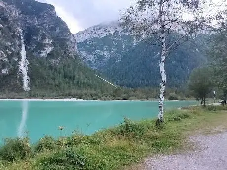 Photo de Lago di Landro