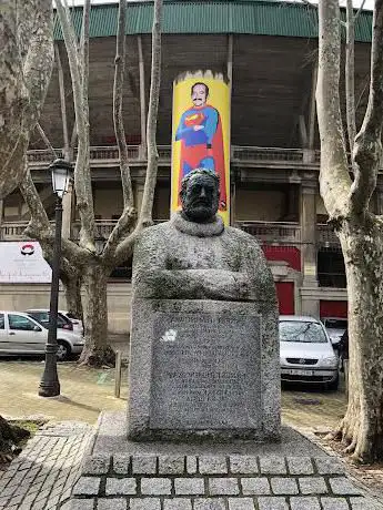 Photo de Monumento a ERNEST HEMINGWAY