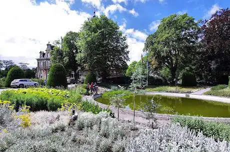 Photo de La Roseraie du Chateau