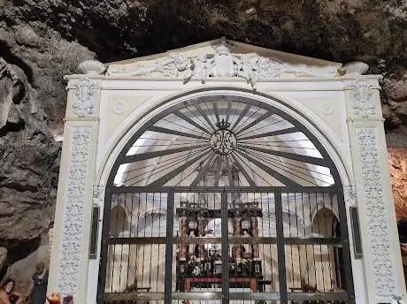 Photo de Santuario de la Cueva Santa