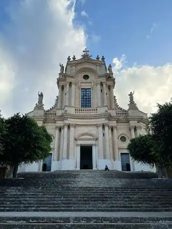 Photo de Church of Saint John Evangelist