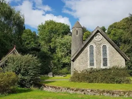 Photo de Coolcarrigan Church and Garden