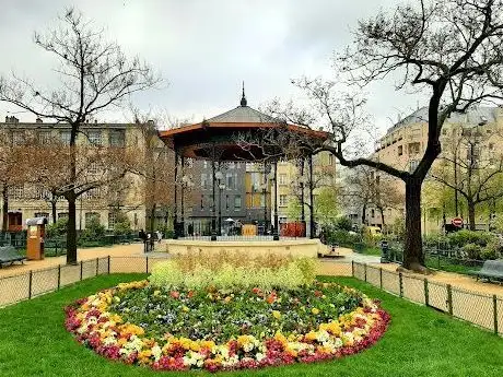Photo de Square Serge Reggiani