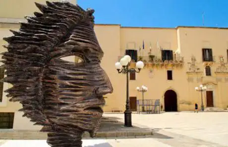 Photo de Monumento a Giulio Cesare Vanini