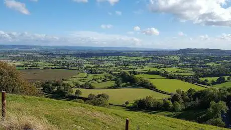 Photo de Nympsfield Long Barrow