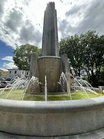 Photo de Montuzza Fountain
