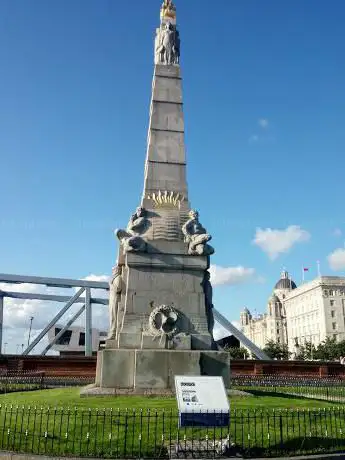 Photo of Titanic Memorial Liverpool