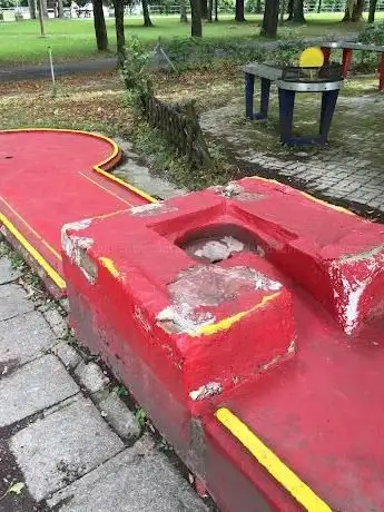 Photo de Minigolf Volksgarten