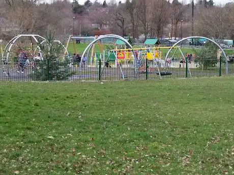 Photo de Pool Farm Park/Fox Hollies Park