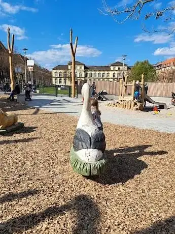 Photo de Spielplatz Neumarkt