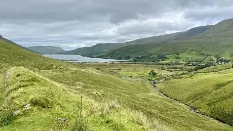 Photo de Lough Nafooey Waterfall