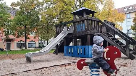 Photo de Spielplatz Hohenzollernplatz