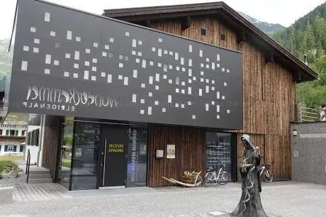 Photo of Wunderkammer Elbigenalp