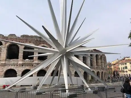 Photo de Piazza Brà