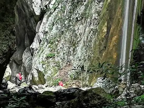 Photo de Cascata dell'Inferno