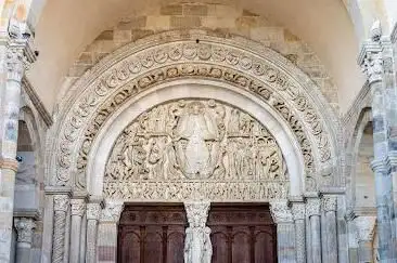 Photo de Saint-Lazare Cathedral