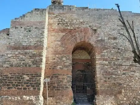 Photo de Kerkoporta Kapı