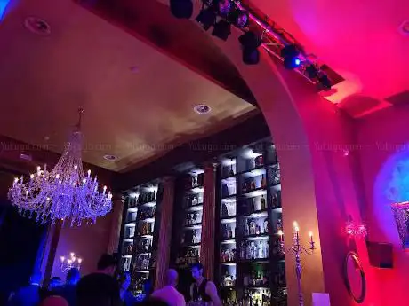 Photo de NUR BAR