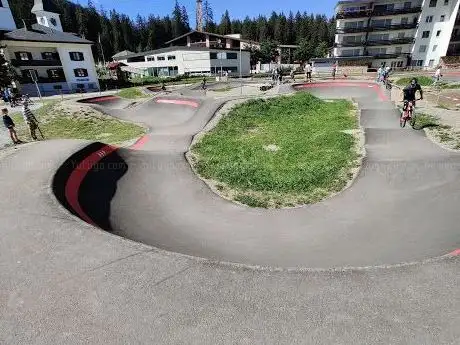 Photo de Pumptrack Lenzerheide