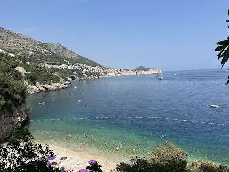 Photo de Plaža Sveti Jakov